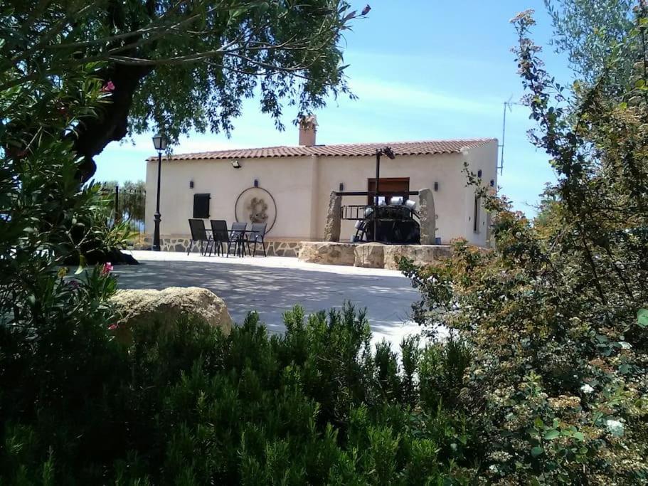 Finca Santa Lucia Alojamientos Mazarambroz Εξωτερικό φωτογραφία